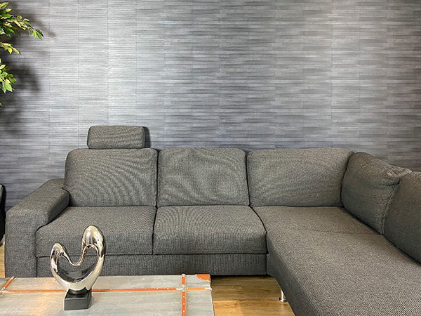 Wallpapering and bonding